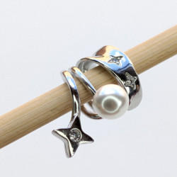 Earcuff cover gold perla y estrella perspectiva 3