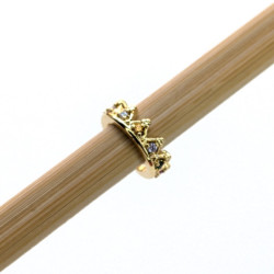 Earcuff cover gold mini corona perspectiva 3