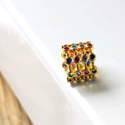 Earcuff cover gold brazalete 4 líneas circones colores perspectiva 4