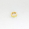 Earcuff vinilo amarillo perspectiva 1