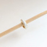 Earcuff vinilo biselado color Blanco perspectiva 3