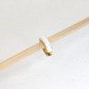 Earcuff sencillo blanco perspectiva 3