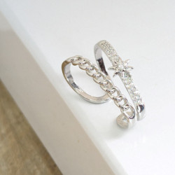Earcuff doble línea circones perspectiva 4