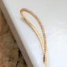 Earcuff sobreponer superior curvo color Dorado perspectiva 4