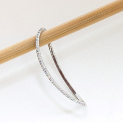 Earcuff sobreponer superior curvo color Plateado perspectiva 3