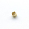 Earcuff cover gold en C liso perspectiva 2